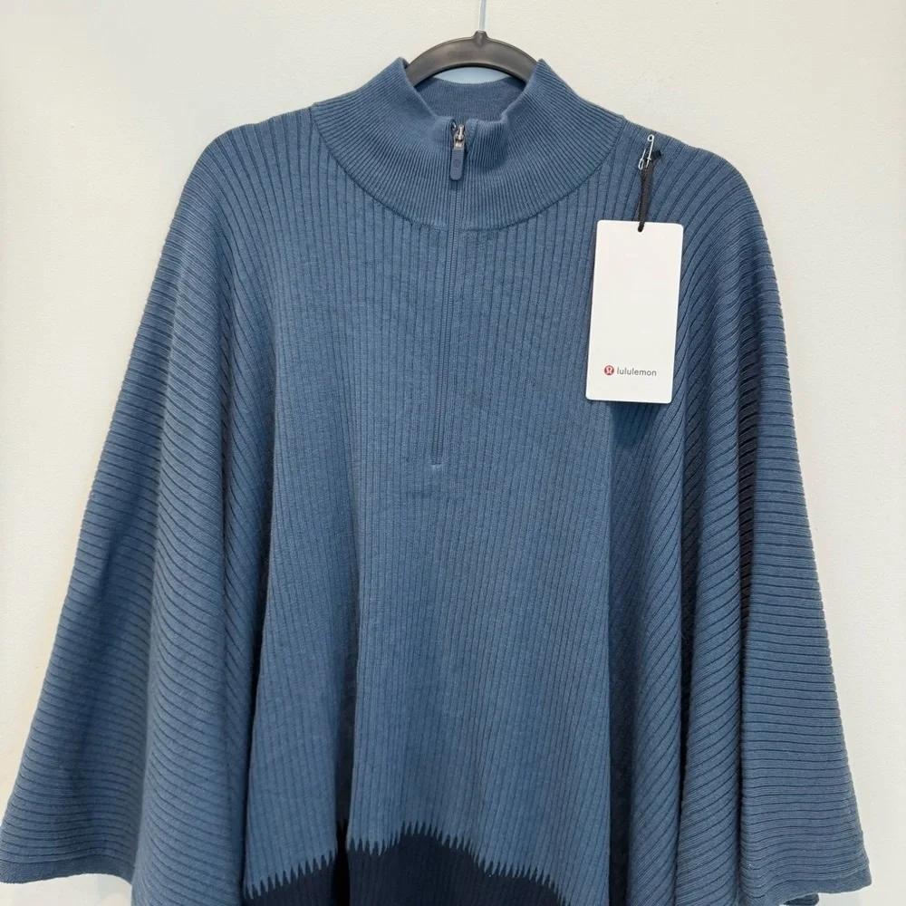 NWT Lululemon On The Go Poncho Iron Blue / True Navy